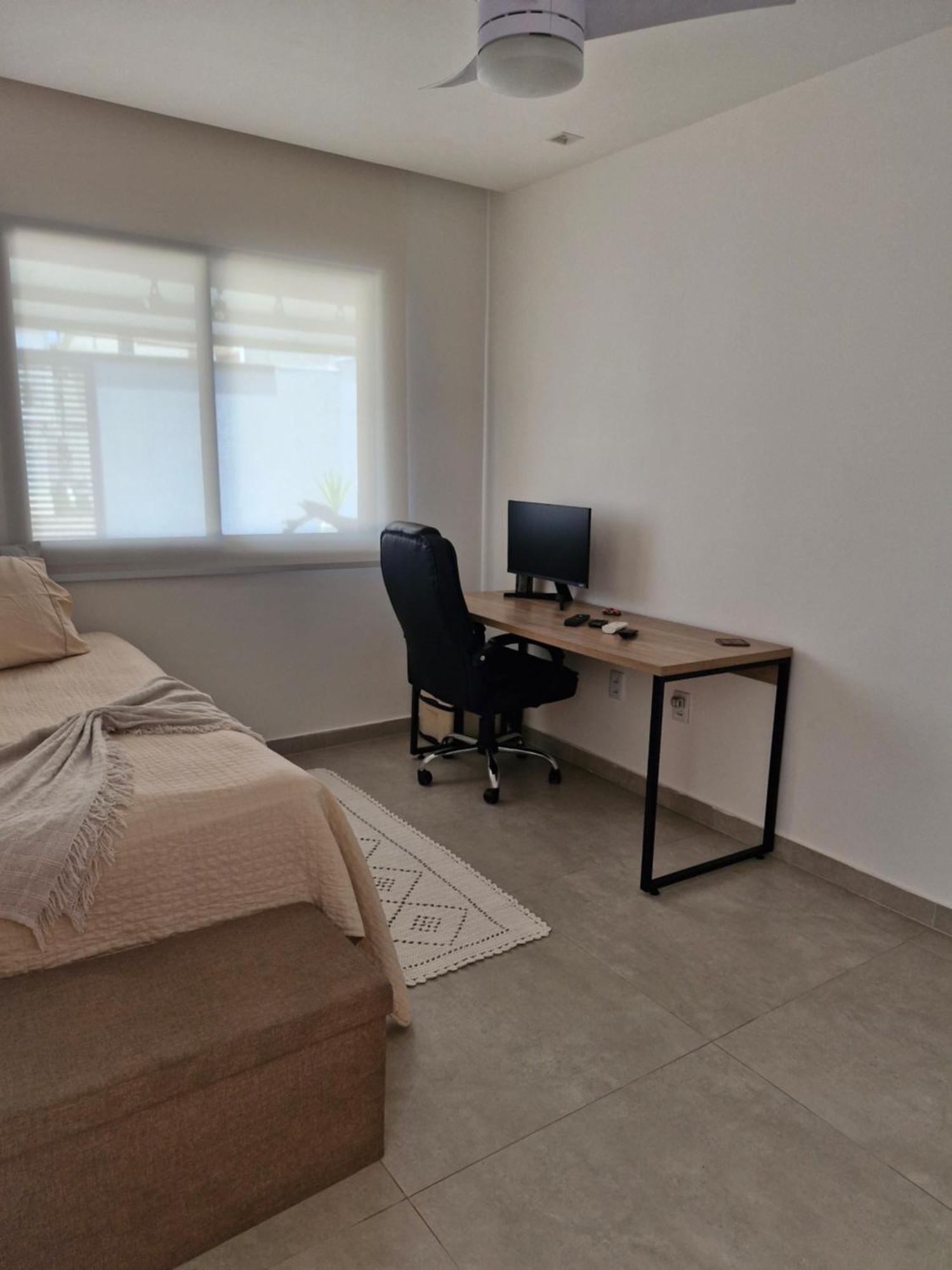 Solteiro Casa Familiar Da Mirian *